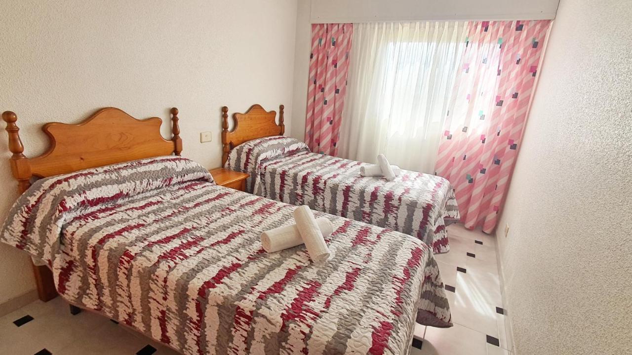 Apartmán Europa I - Playa De Miramar Exteriér fotografie